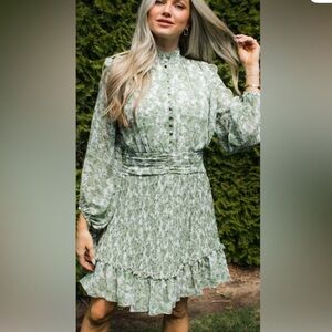 Ivy City Co. Floral Green Dress